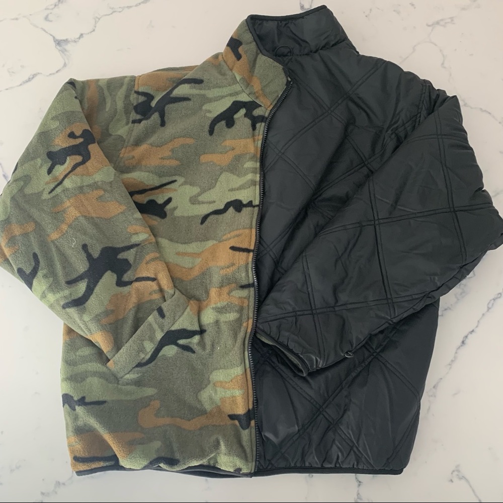 Brand New Men’s Reversible with Poly Stuffing Heavyweight Jacket.